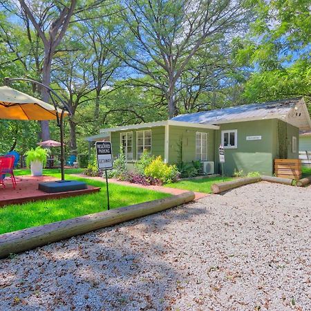 Creekside Cabins - The Getaway Villa Wimberley Exterior photo